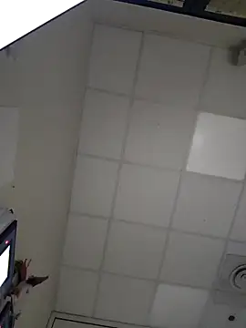 Snapshot of coppiapazza chatting on 02-17-25, 01:36 coppiapazza online show from 02-17-25, 01:36