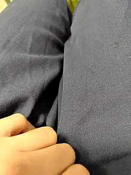 Snapshot of coppiapazza chatting on 02-22-25, 04:09 coppiapazza online show from 02-22-25, 04:09