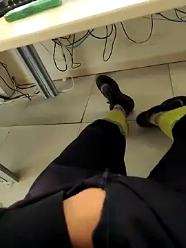 Snapshot of coppiapazza chatting on 03-01-25, 06:35 coppiapazza online show from 03-01-25, 06:35