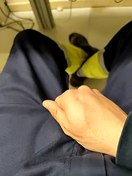 Snapshot of coppiapazza chatting on 03-06-25, 09:31 coppiapazza online show from 03-06-25, 09:31