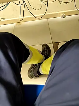 Snapshot of coppiapazza chatting on 03-07-25, 09:06 coppiapazza online show from 03-07-25, 09:06