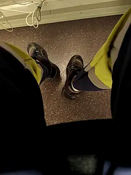 Snapshot of coppiapazza chatting on 09-13-25, 04:23 coppiapazza online show from 09-13-25, 04:23