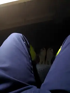 Snapshot of coppiapazza chatting on 09-21-25, 12:01 coppiapazza online show from 09-21-25, 12:01