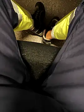 Snapshot of coppiapazza chatting on 10-12-25, 08:41 coppiapazza online show from 10-12-25, 08:41