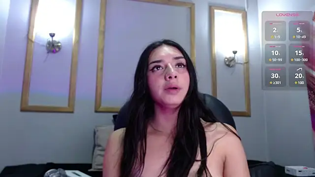Snapshot of Kylie_golden chatting on 02-28-25, 11:36 Kylie golden online show from 02-28-25, 11:36