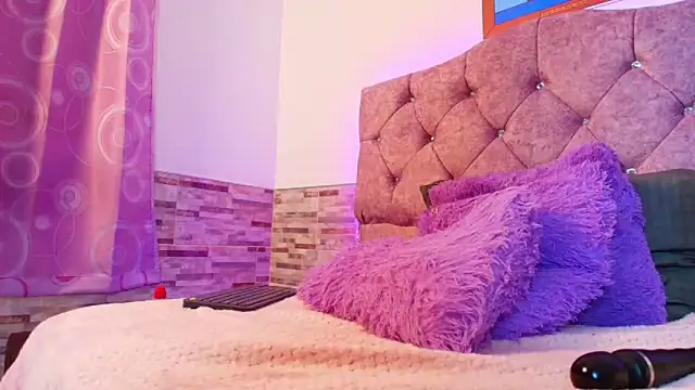 Melannytaylor online show from 03-12-25, 03:29