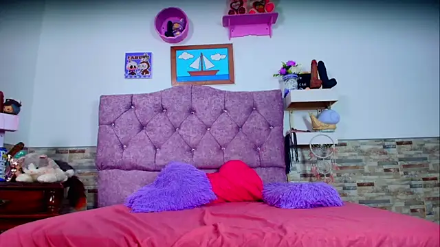 Melannytaylor online show from 09-27-25, 07:41