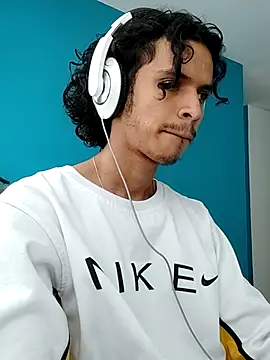 TheBlessedSide online show from 09-28-25, 04:23