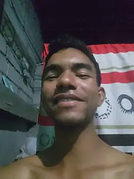 Snapshot of Reynold2608 chatting on 07-07-26, 02:03 Reynold2608 online show from 07-07-26, 02:03