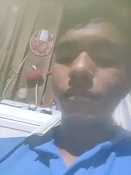 Snapshot of Reynold2608 chatting on 07-19-26, 03:54 Reynold2608 online show from 07-19-26, 03:54