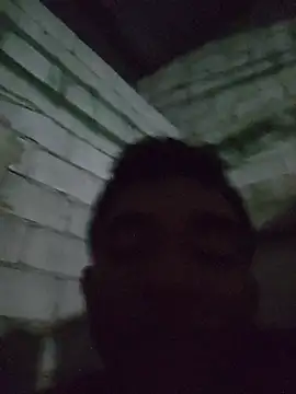 Snapshot of Reynold2608 chatting on 07-22-26, 02:14 Reynold2608 online show from 07-22-26, 02:14