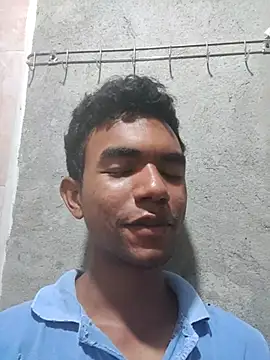 Snapshot of Reynold2608 chatting on 08-02-26, 12:03 Reynold2608 online show from 08-02-26, 12:03