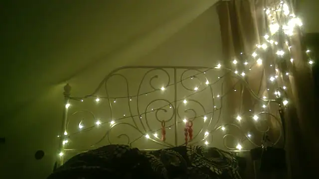 DevilsAngel13 online show from 12-15-24, 04:29