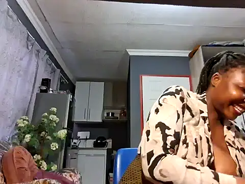 Snapshot of EbonyRose9 chatting on 03-11-25, 07:15 EbonyRose9 online show from 03-11-25, 07:15