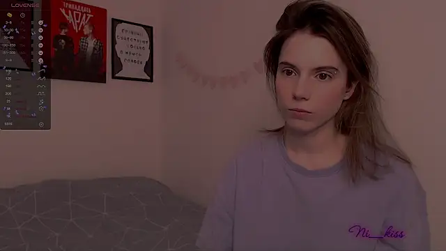 Snapshot of _ni_kiss chatting on 02-15-25, 08:11 ni kiss online show from 02-15-25, 08:11