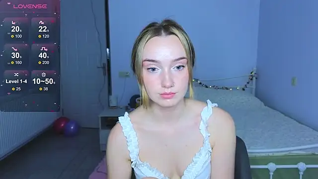 Wild Sophie  online show from 12-04-25, 02:15