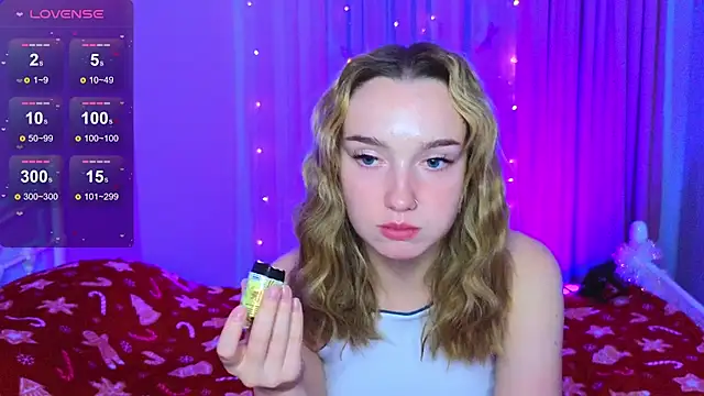 Wild Sophie  online show from 01-05-26, 05:27