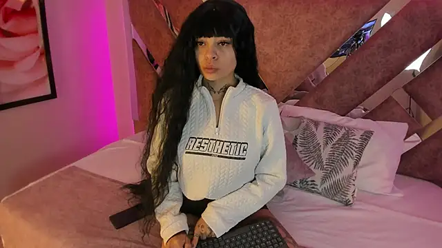 KatherineGomez online show from 02-15-25, 10:55