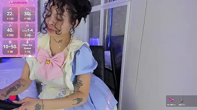 KatherineGomez online show from 03-18-25, 02:58