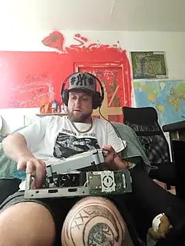 Ozomitro online show from 09-21-25, 07:10