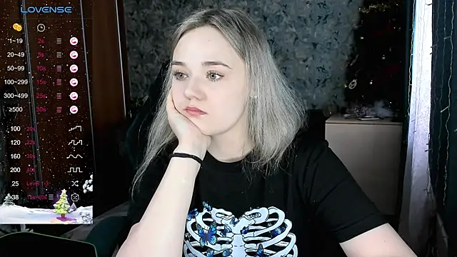 Your small bunny online show from 01-08-25, 06:09