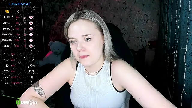 Your small bunny online show from 02-02-25, 02:45