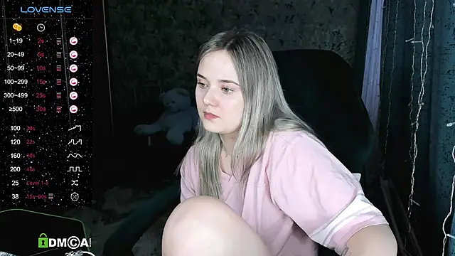 Your small bunny online show from 02-10-25, 10:53