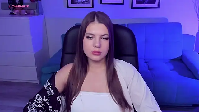 BellaSweetHeart online show from 11-07-25, 08:58