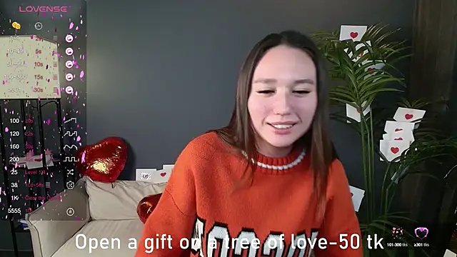 Snapshot of margeriTirell chatting on 02-11-25, 08:37 margeriTirell online show from 02-11-25, 08:37