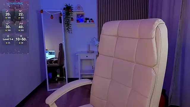 margeriTirell online show from 11-06-25, 02:45