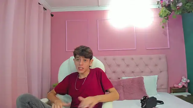 KLAUS SUNRISE XX online show from 12-26-24, 03:06