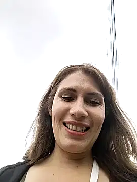 Snapshot of Alysson-- chatting on 12-28-24, 03:48 Alysson-- online show from 12-28-24, 03:48