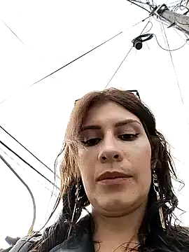 Snapshot of Alysson-- chatting on 01-08-25, 12:26 Alysson-- online show from 01-08-25, 12:26