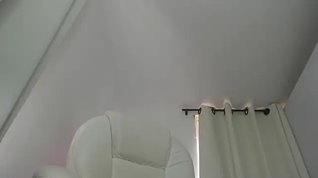 Snapshot of Abby_Halliwey chatting on 02-24-25, 05:42 Abby Halliwey online show from 02-24-25, 05:42