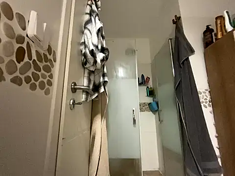 janberlin online show from 11-03-25, 09:38