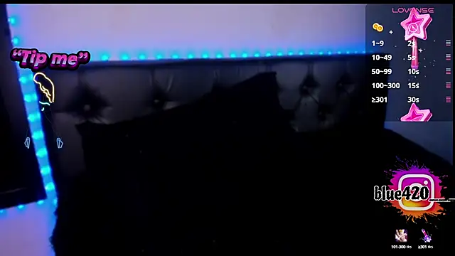 Snapshot of Skyler__blue4 chatting on 12-04-24, 05:33 Skyler  blue4 online show from 12-04-24, 05:33