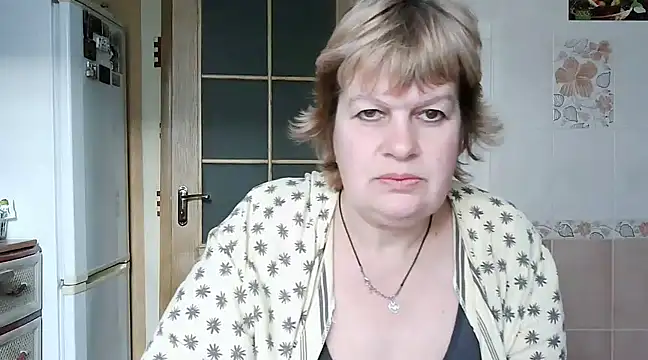 Ettie Tonia online show from 02-13-25, 01:37