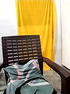 Snapshot of Cute-Ridhima chatting on 09-20-25, 06:36 Cute-Ridhima online show from 09-20-25, 06:36