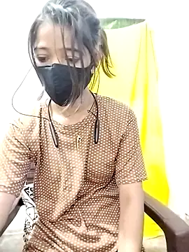 Snapshot of Cute-Ridhima chatting on 10-07-25, 04:09 Cute-Ridhima online show from 10-07-25, 04:09