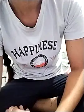 Snapshot of Cute-Ridhima chatting on 11-22-25, 03:38 Cute-Ridhima online show from 11-22-25, 03:38