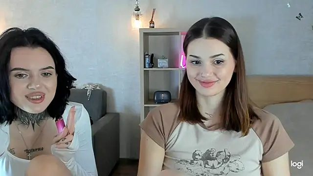 Snapshot of KeithTown chatting on 12-16-24, 08:31 KeithTown online show from 12-16-24, 08:31