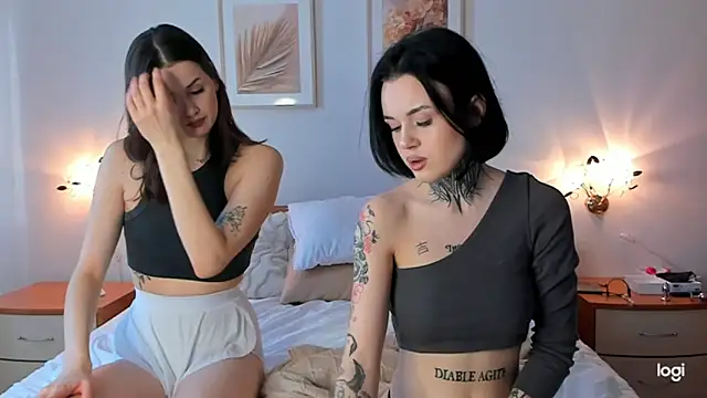 Snapshot of KeithTown chatting on 01-09-25, 08:13 KeithTown online show from 01-09-25, 08:13