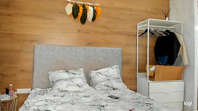 Snapshot of KeithTown chatting on 01-30-25, 08:32 KeithTown online show from 01-30-25, 08:32