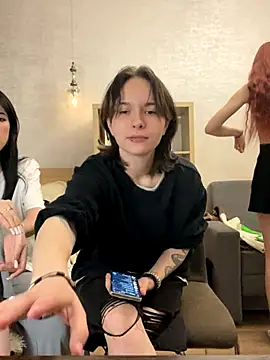 Snapshot of KeithTown chatting on 09-26-25, 06:12 KeithTown online show from 09-26-25, 06:12