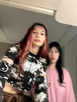 Snapshot of KeithTown chatting on 11-03-25, 05:58 KeithTown online show from 11-03-25, 05:58