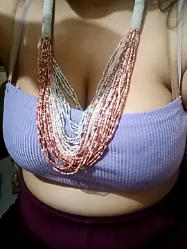 Snapshot of Dr_Kamsutra chatting on 02-26-25, 10:53 Dr Kamsutra online show from 02-26-25, 10:53