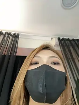 LucyKI online show from 01-09-25, 04:17