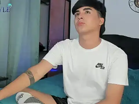 amon kyle online show from 02-10-25, 01:57
