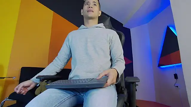 zaid lion online show from 02-17-25, 12:16