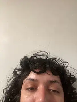 Snapshot of magalunabb chatting on 10-01-25, 04:02 magalunabb online show from 10-01-25, 04:02